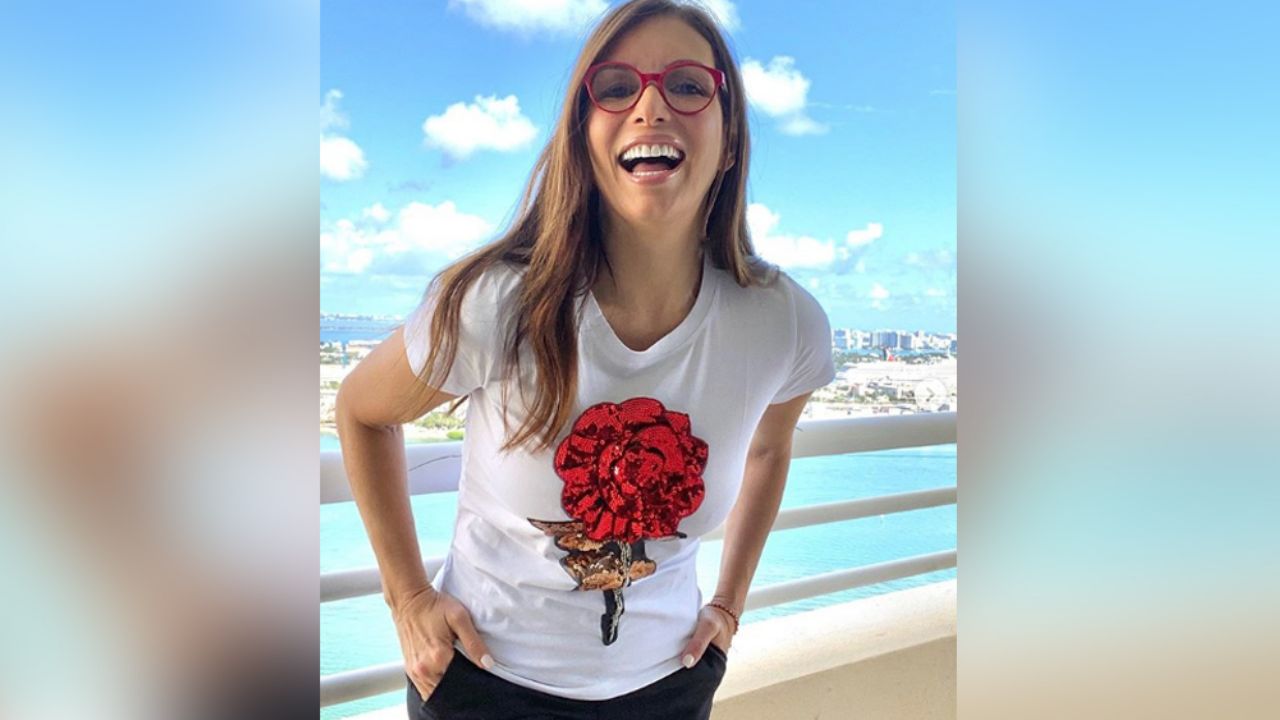 A sus 56 años, Giselle Blondet luce cuerpo de tentación en traje de baño