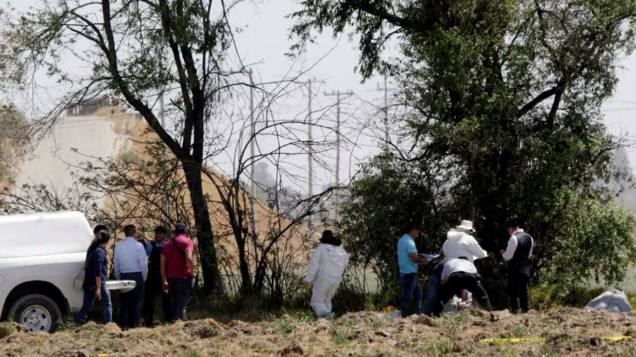 Aseguran Uber en el que iban los estudiantes asesinados en Puebla