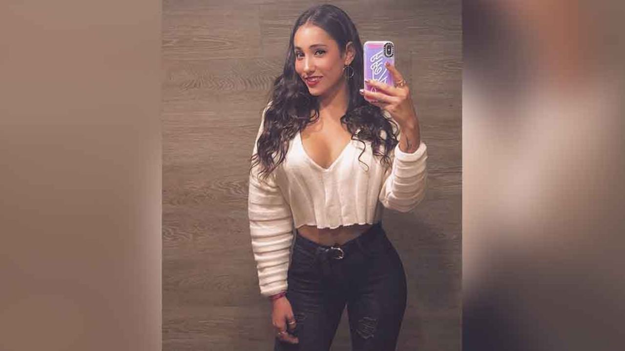 ¡Ni el frío la detiene! Keyla Caputo derrite la nieve al posar en topless