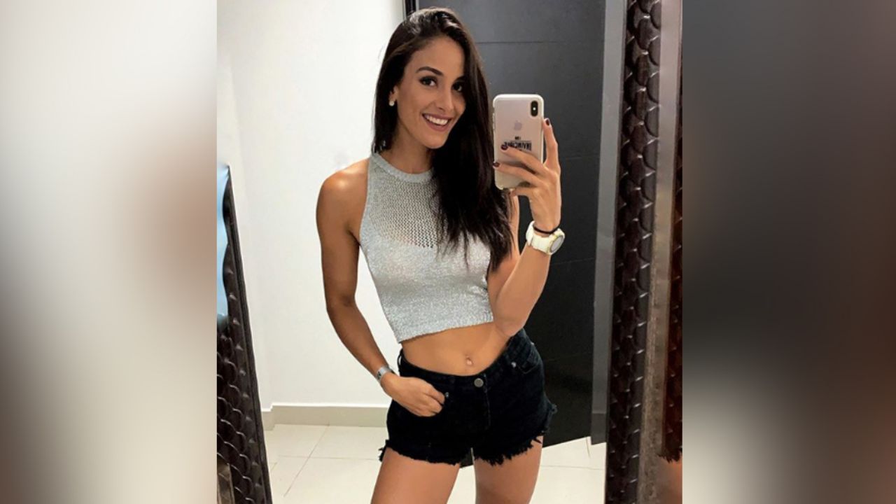 ¡Diosa tica! Johanna Solano no se guarda nada y se deja ver con sexy bikini