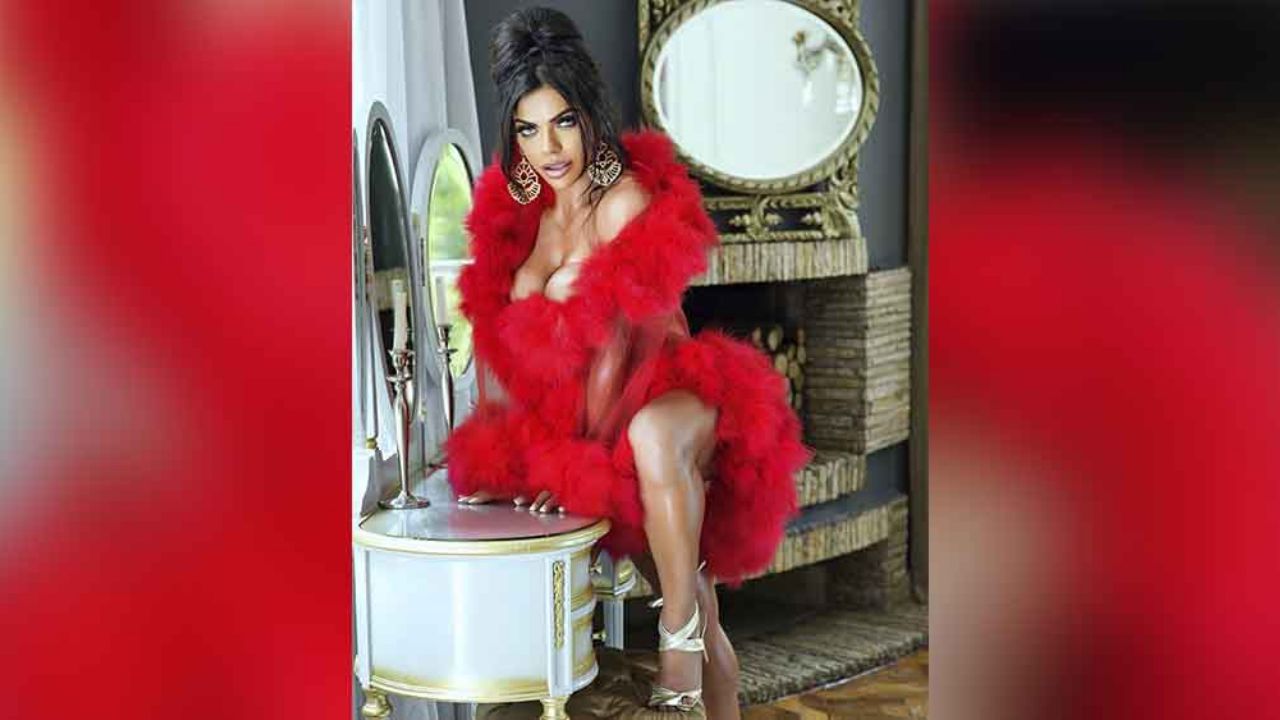 En lencería blanca, Suzy Cortez pone a sudar a fans al lucir enorme retaguardia