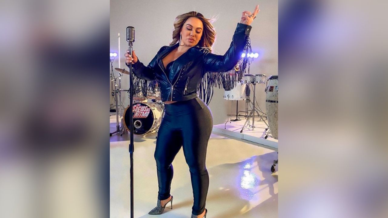 VIDEO: Chiquis ‘perrea’ con ceñidos leggings y la destrozan: “Muy gorda”