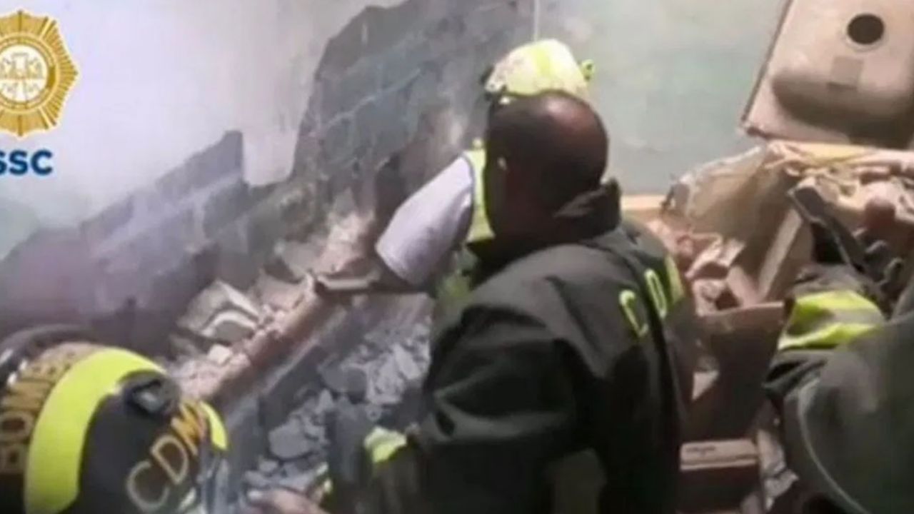 Hallan bebé muerto, posible gemelo de recién nacida rescatada en Iztacalco