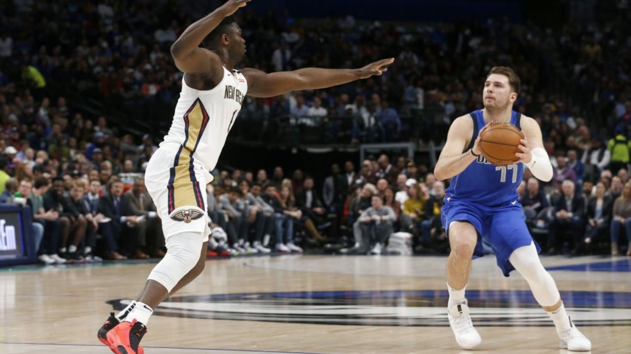 Doncic se lleva el duelo de jóvenes estrellas ante Williamson