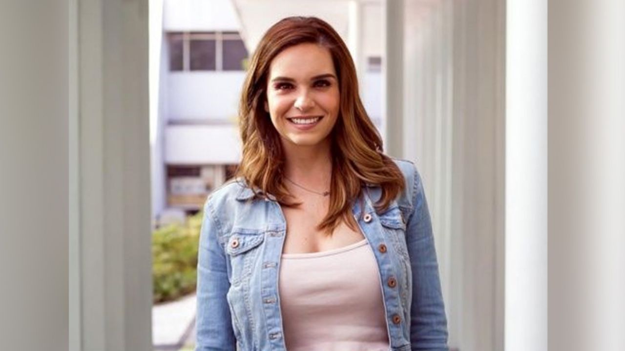 ¡Prefirieron a Tania Rincón! Televisa deja sin empleo a famosa conductora