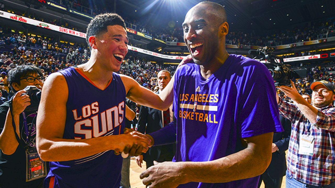 Jugador de la NBA honra la memoria de Kobe Bryant con emotivo tatuaje