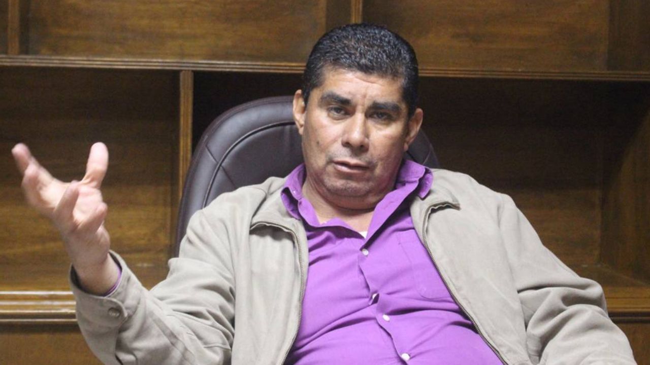 Alcalde casi muere en ataque armado del Aeropuerto de Ciudad Juárez