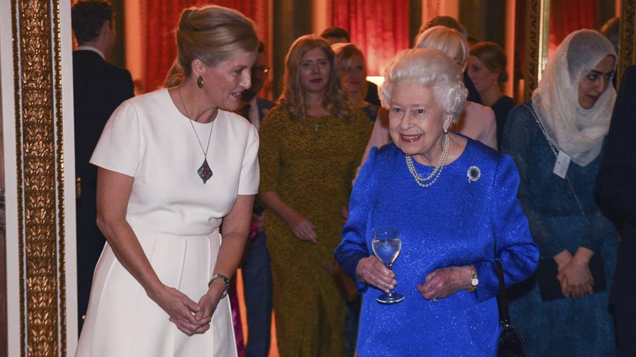 Sustituta de Meghan es la favorita de la Reina Isabel II y así lo demuestra