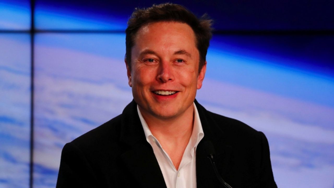 “Es estúpido”: Elon Musk y su polémico mensaje sobre el coronavirus