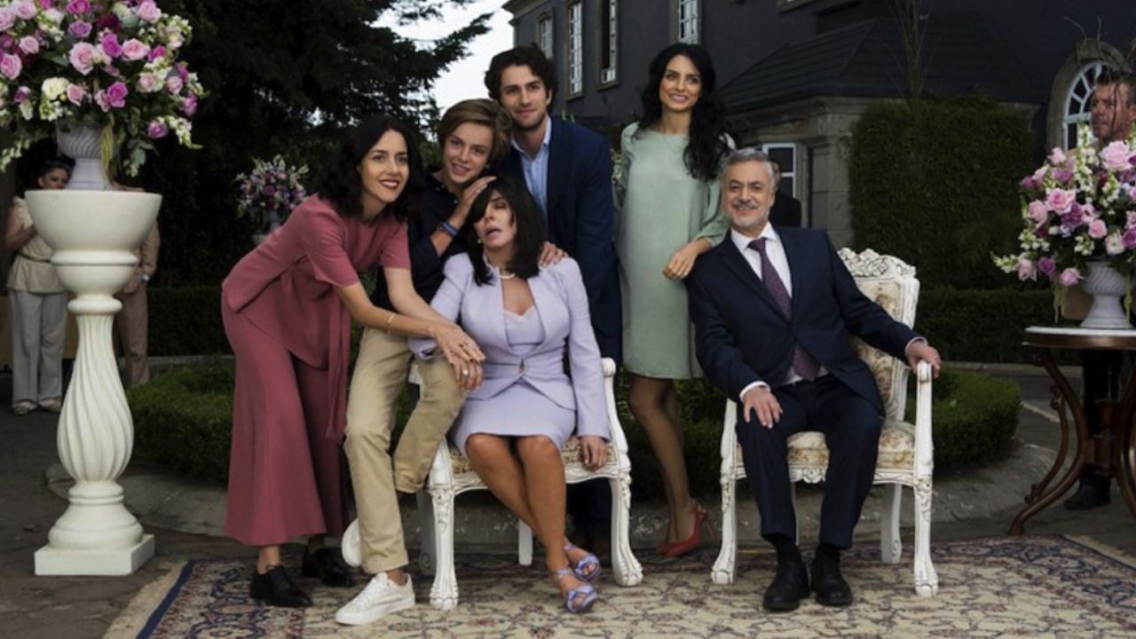 VIDEO: Manolo Caro revela el trailer de la temporada 3 de ‘La casa de las flores’