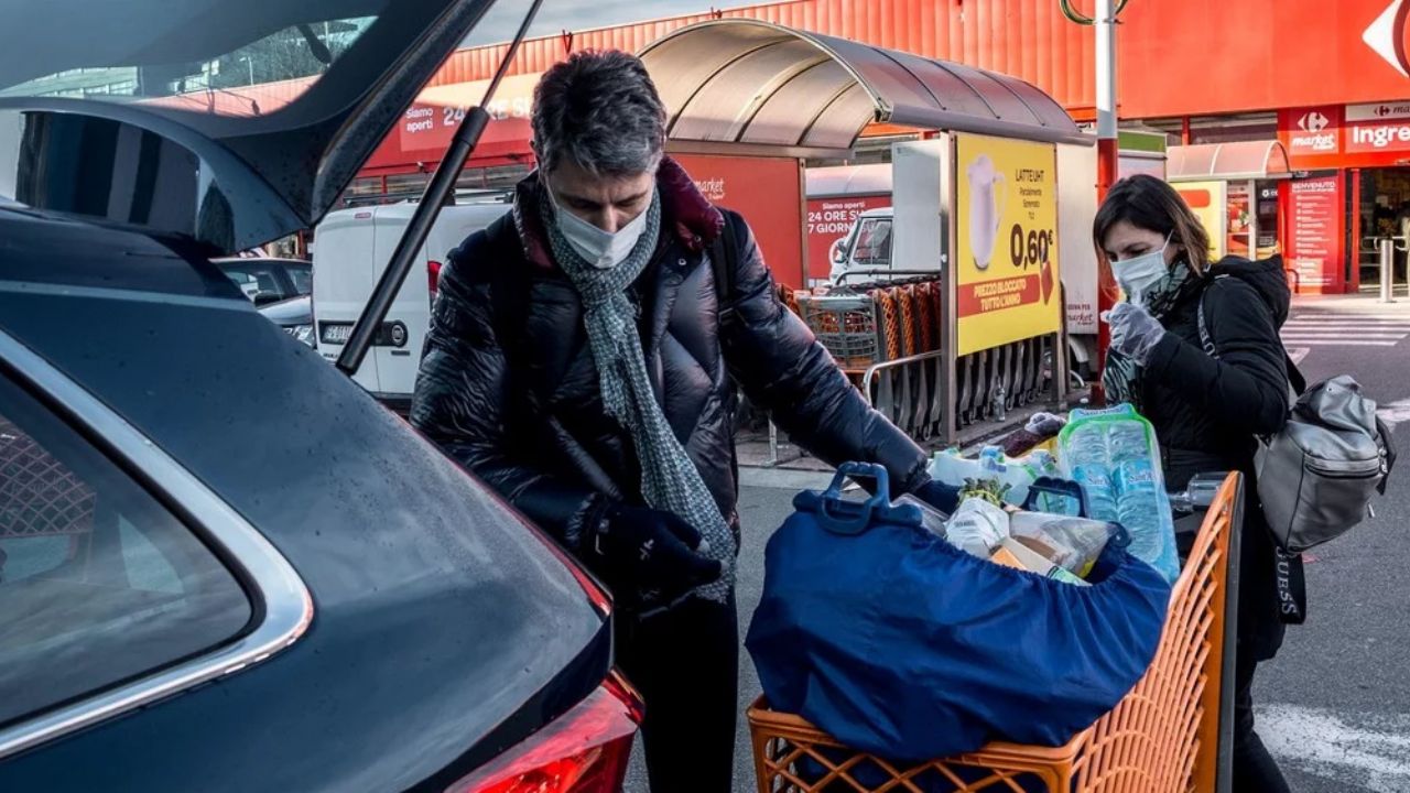 Cifra de muertos por coronavirus se dispara a 366 en Italia; 7 mil infectados