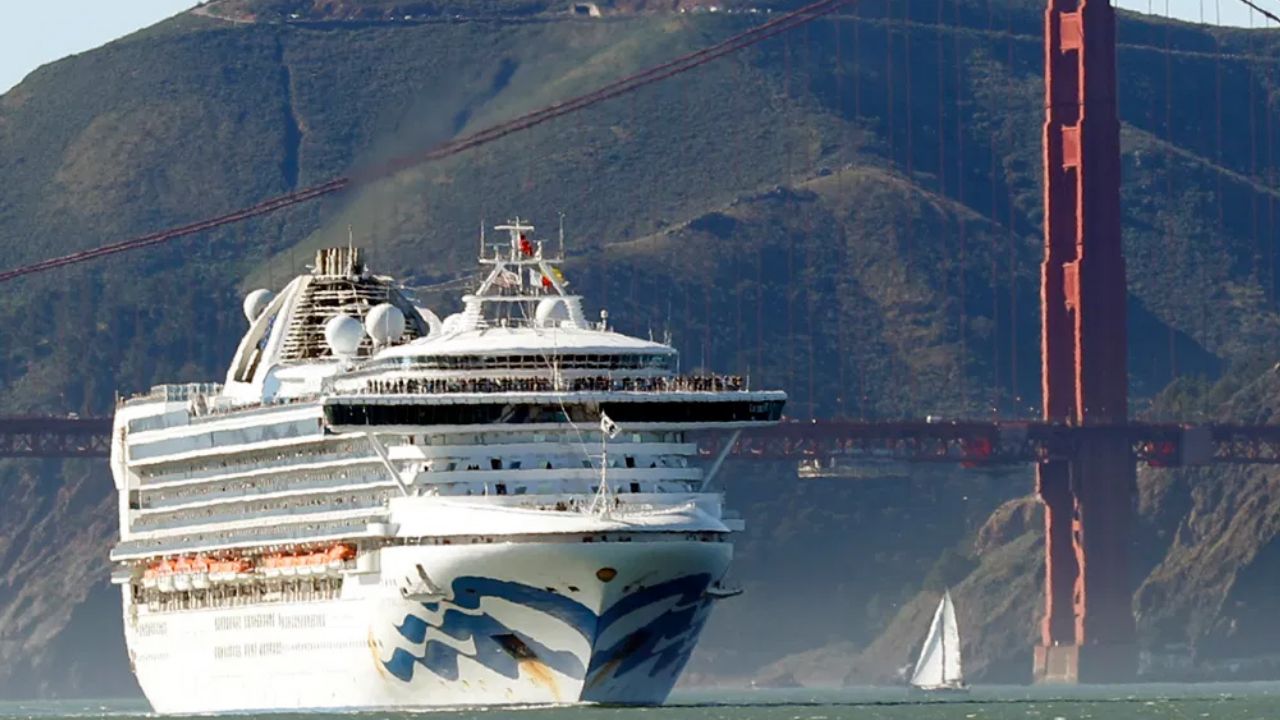 Crucero con 21 infectados por coronavirus desembarcará en California