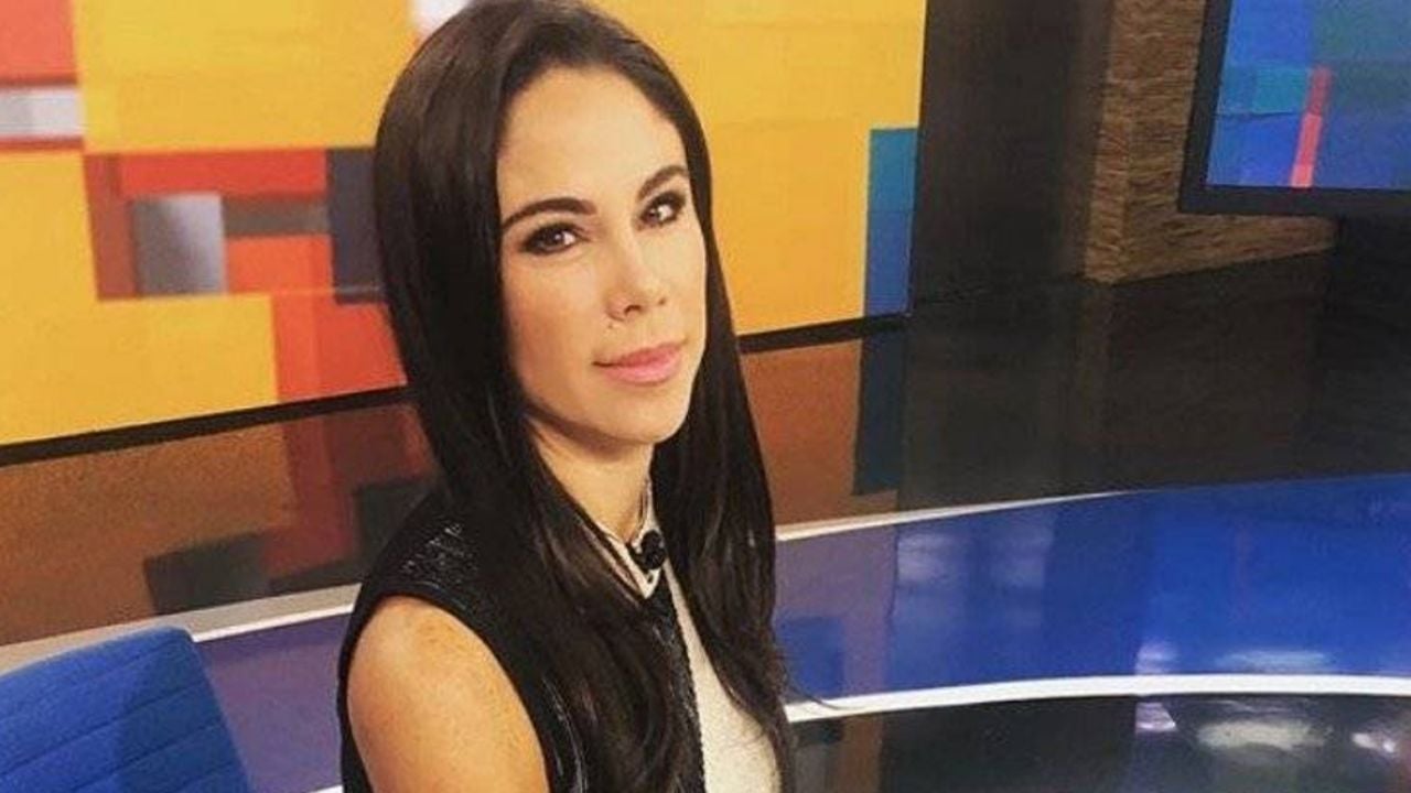 Paola Rojas deja ver sus “chamorros” con sensual vestido y alborota a todo Instagram