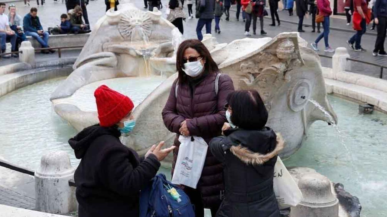 Autoridades sanitarias de Italia reportan 463 muertos por coronavirus