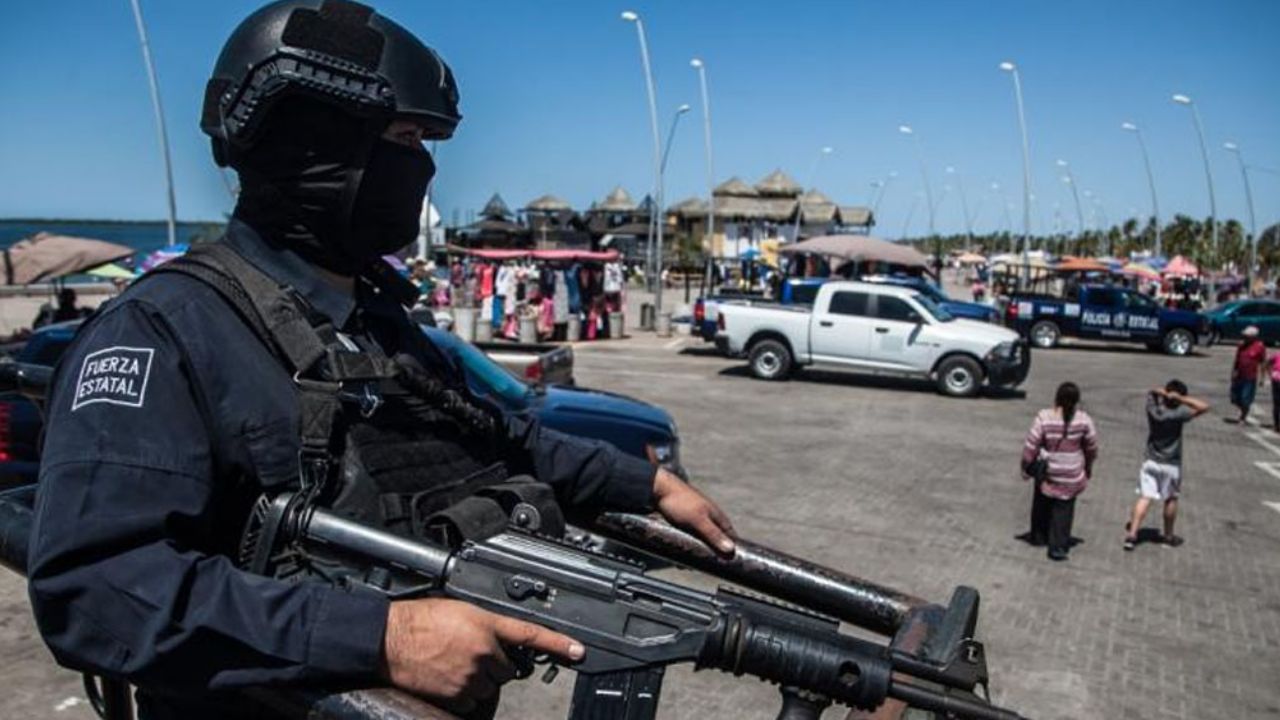 Vinculan a proceso a policía por el asesinato de 2 mujeres en Sinaloa