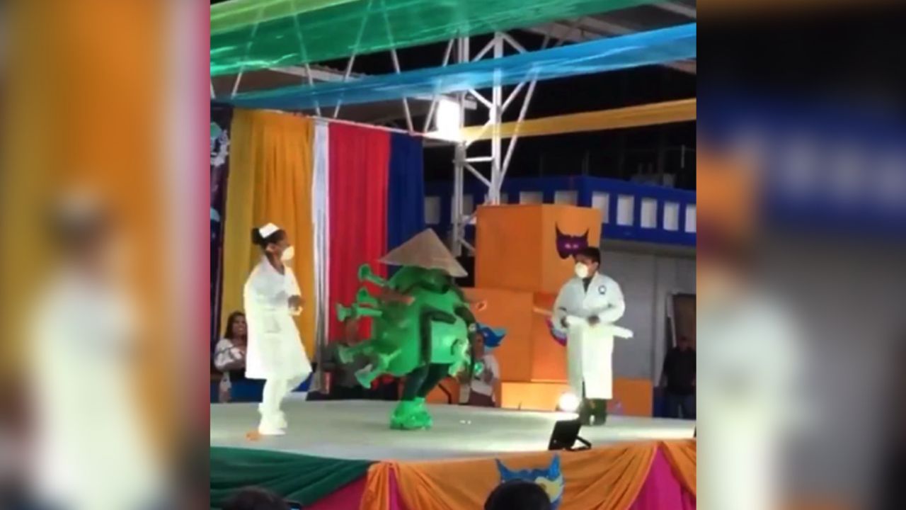 VIDEO: Niño ‘rompe’ Internet al bailar disfrazado de coronavirus en carnaval