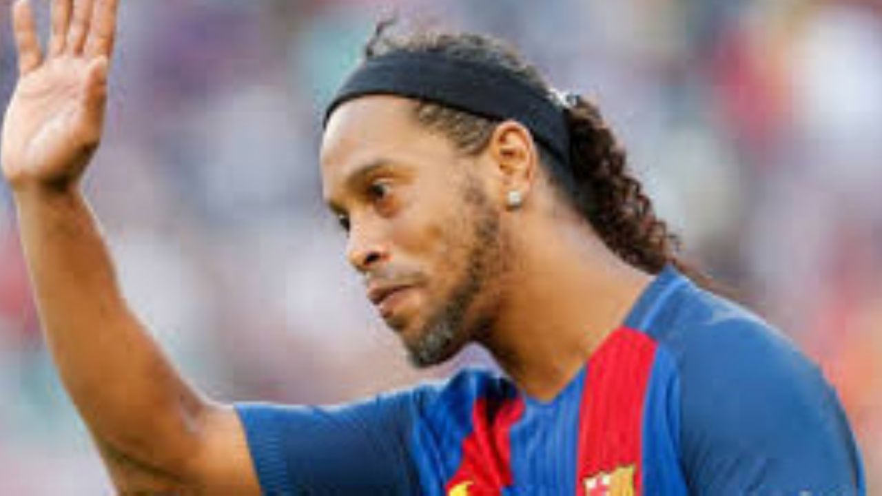 Ronaldinho: Presos se pelean por tener al exfutbolista en su equipo