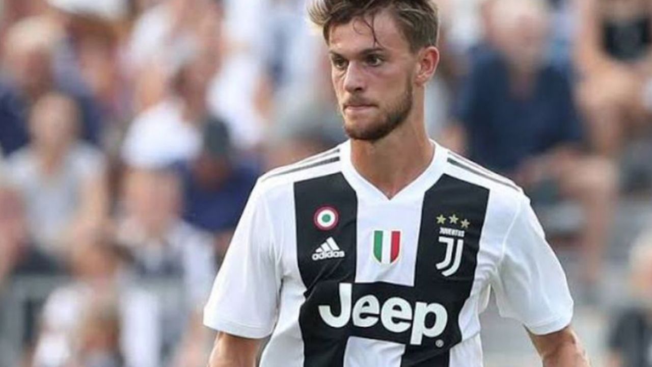 ¿Cristiano Ronaldo, en riesgo? Juventus detecta caso de coronavirus en jugador