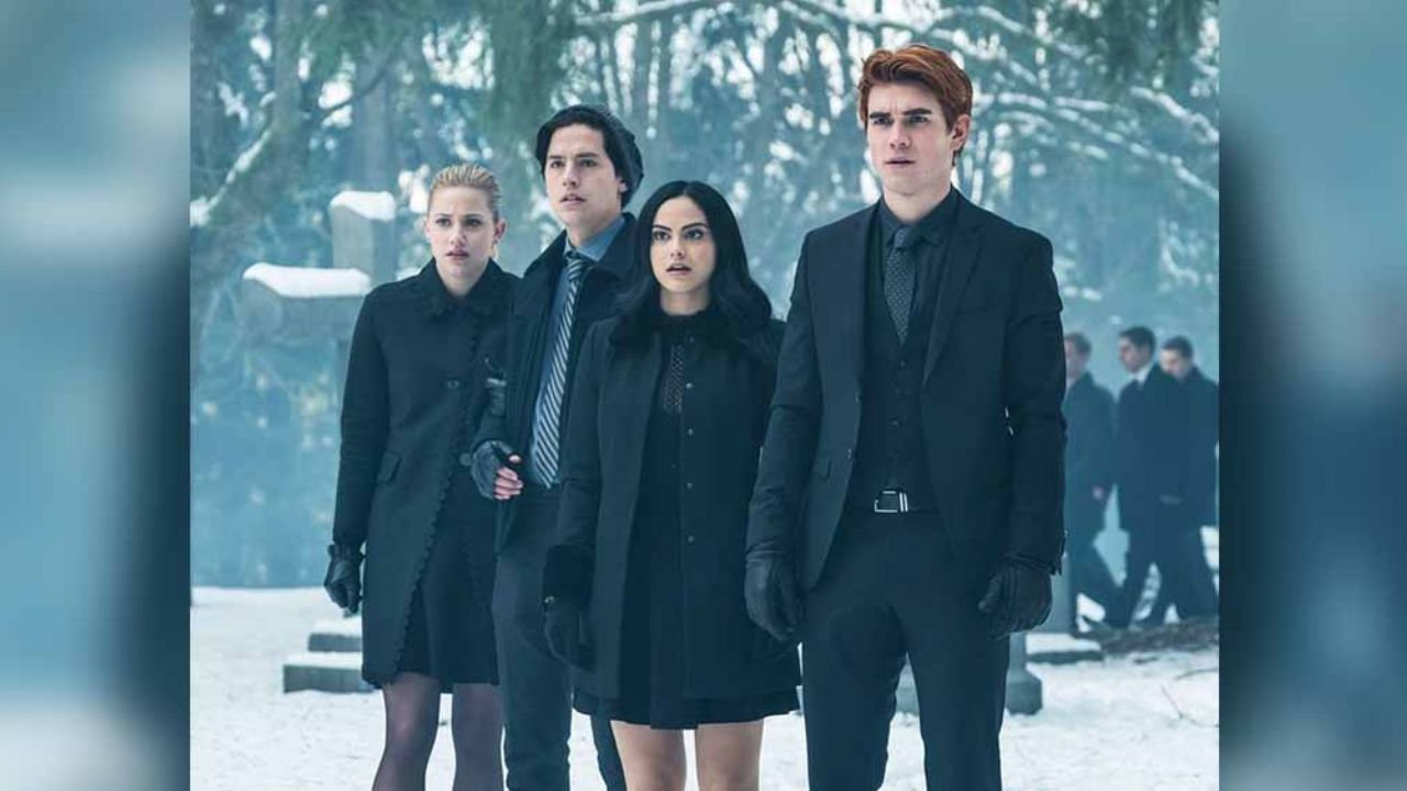 ¡Alerta! ‘Riverdale’ detiene producción por posible caso de coronavirus