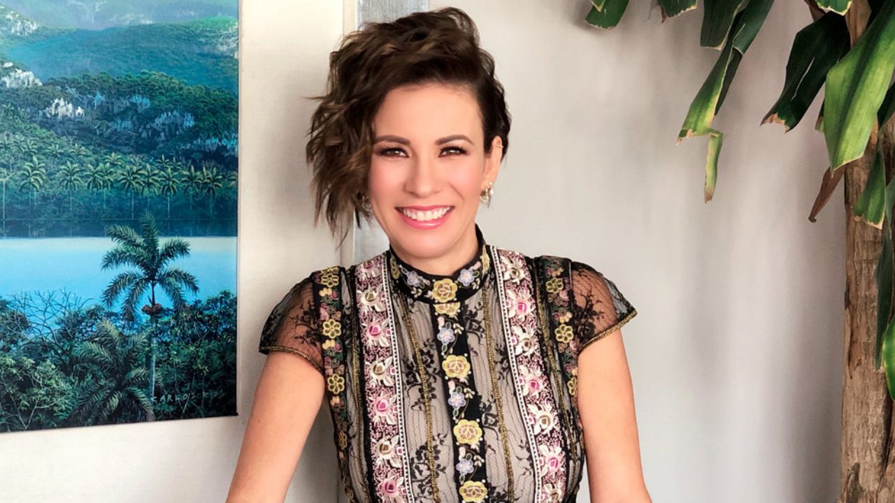 ¡Paren todo! Ingrid Coronado reaparece en TV Azteca y visita ‘Ventaneando’