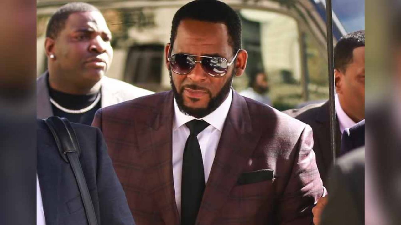 R. Kelly se ‘hunde’ más: Ahora lo acusan de abusar y contagiar de herpes a menor