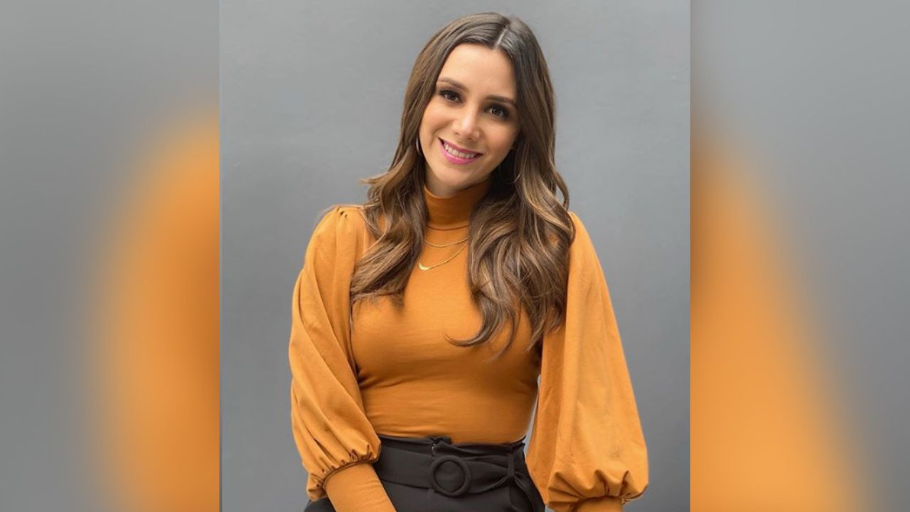 La familia de TV Azteca crece: Famosa conductora revela que está embarazada