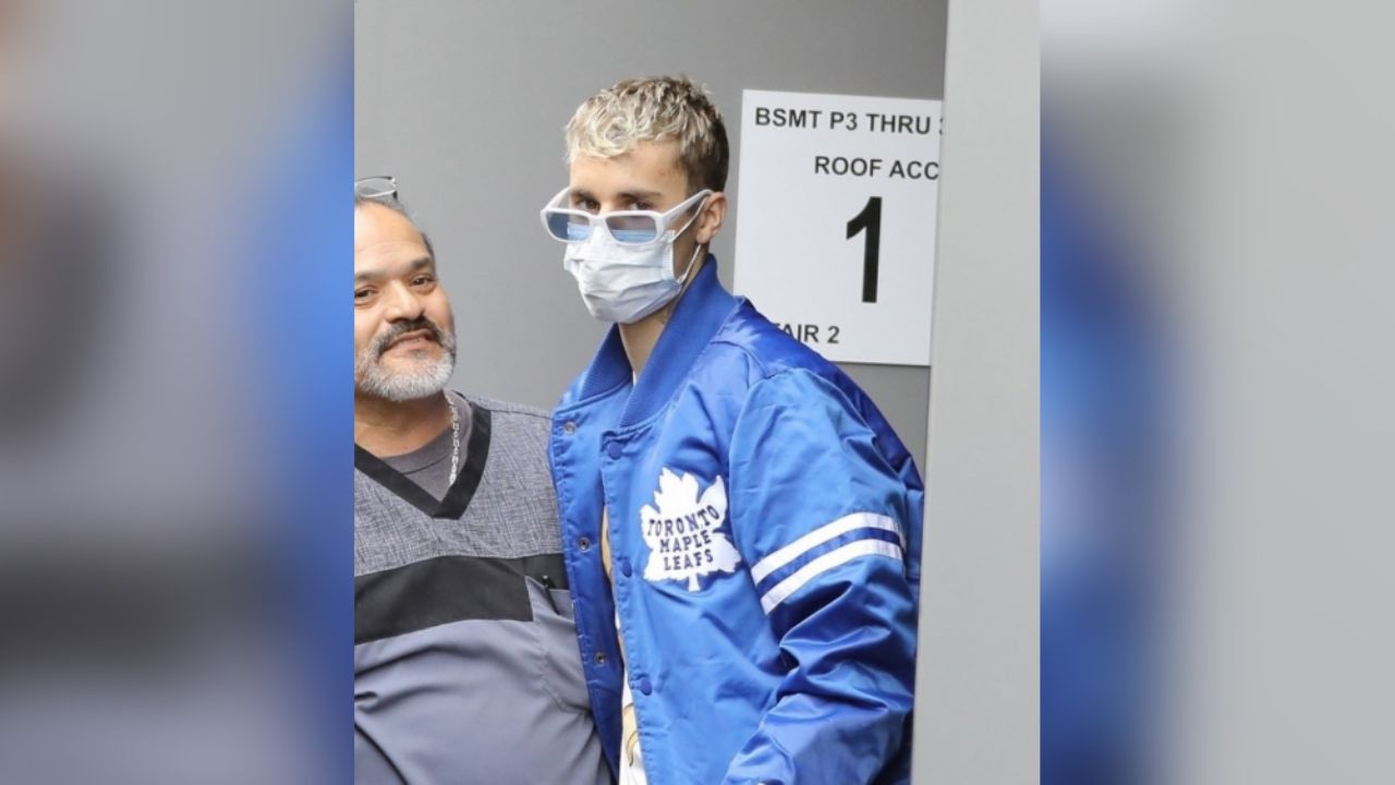 ¿Justin Bieber tiene coronavirus? Lo captan con cubrebocas en hospital
