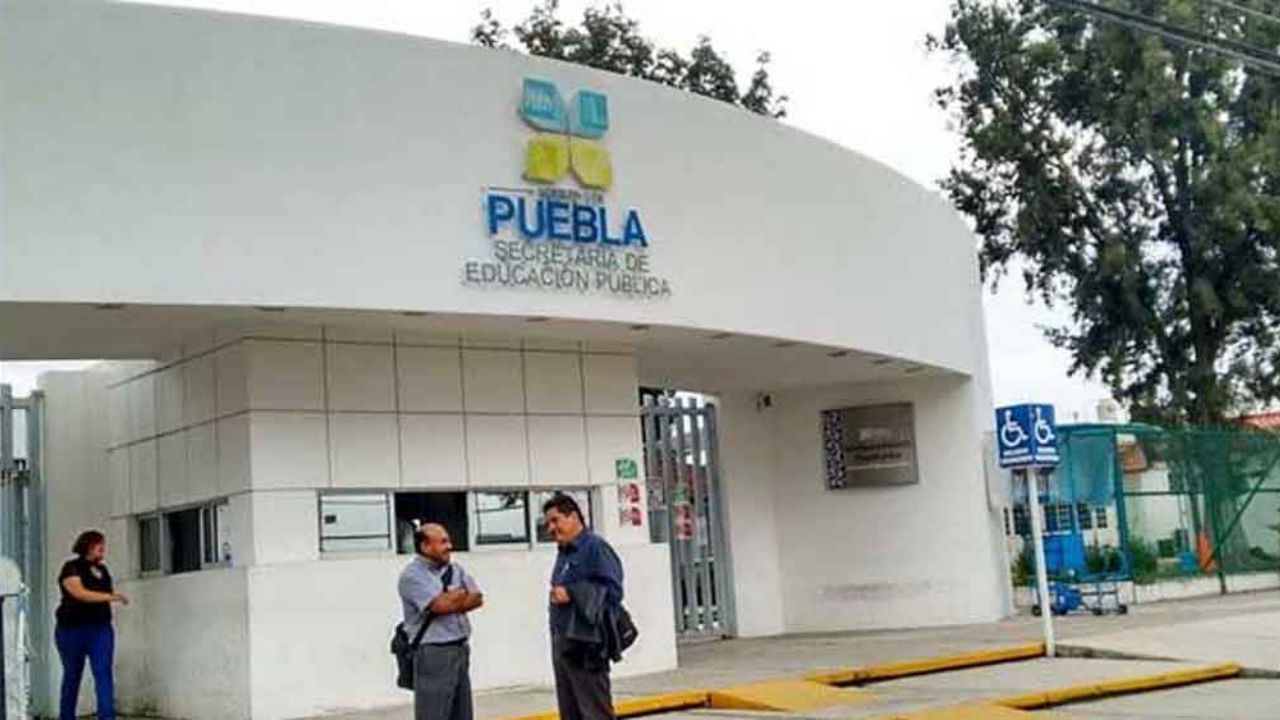 Funcionario de Educación en Puebla da positivo a prueba de coronavirus