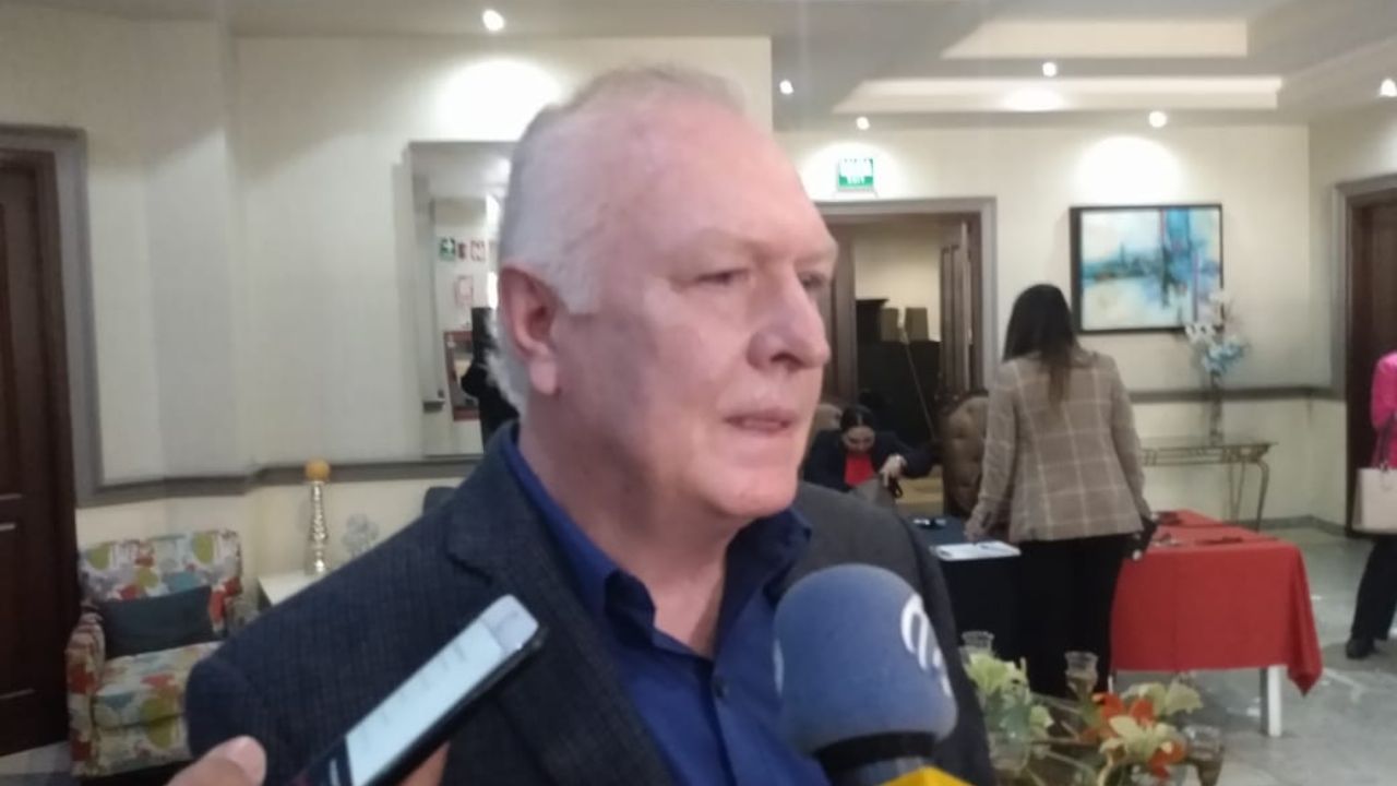 Alumnos del Conalep-Sonora viajan a Canadá para reforzar su inglés