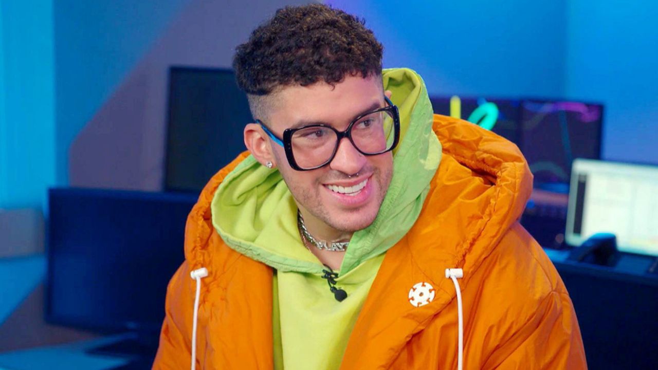 ¿Y la novia? Bad Bunny sale de fiesta junto a Residente y varias mujeres