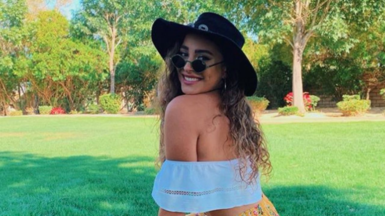 Isadora, guapa hija de Chayanne, flecha corazones con sensual bikini