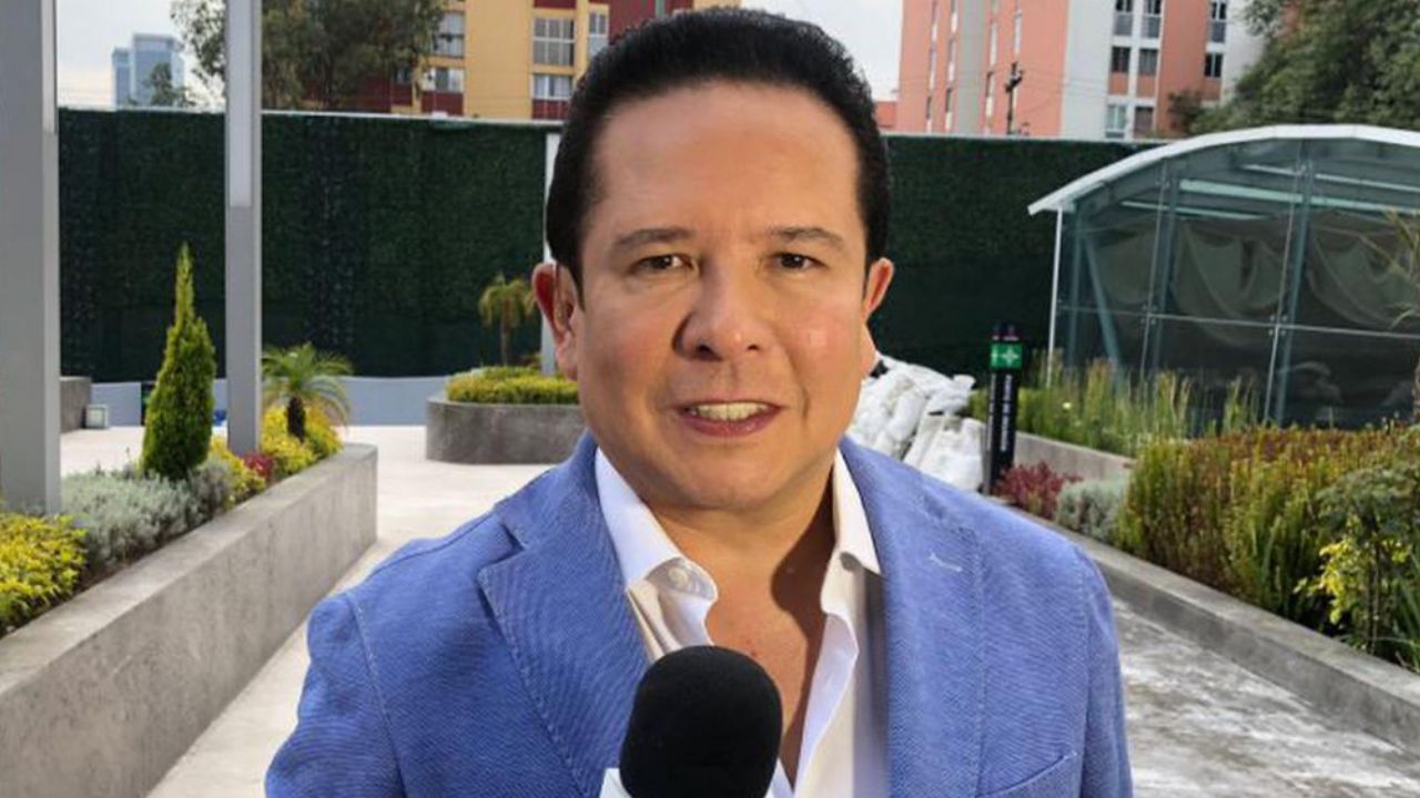 ¡Tómala Pati Chapoy! Gustavo Adolfo recibe importante reconocimiento