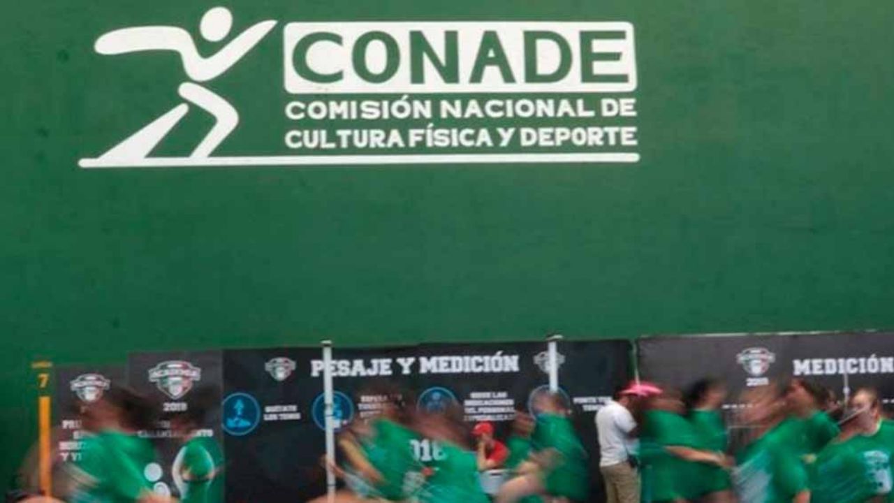 Conade elimina tuit en el que afirmaba que el coronavirus no es grave