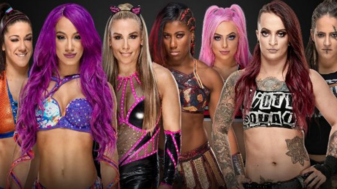 VIDEO: Esto hacen las luchadoras de la WWE durante los cortes comerciales