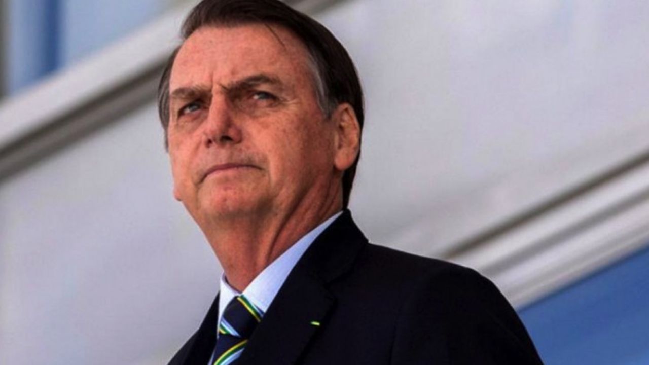 “Debo estar con el pueblo”: Bolsonaro defiende su presencia en actos públicos