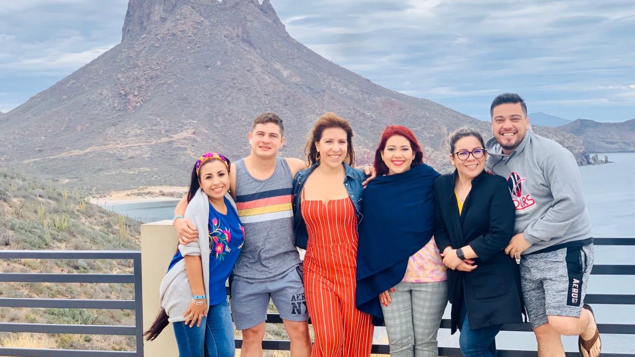 Viajeros sonorenses realizan desayuno y planean sus próximas aventuras