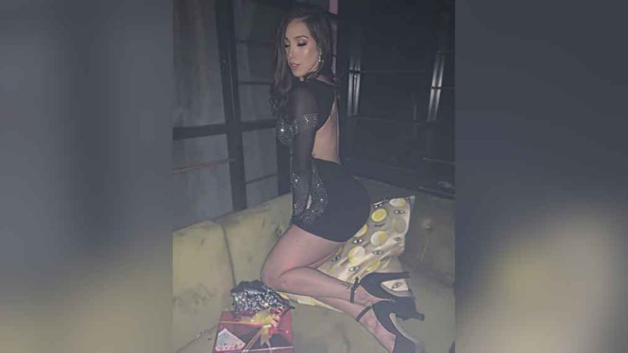 Danik Michell roba suspiros al exhibirse en diminuto vestido ‘animal print’