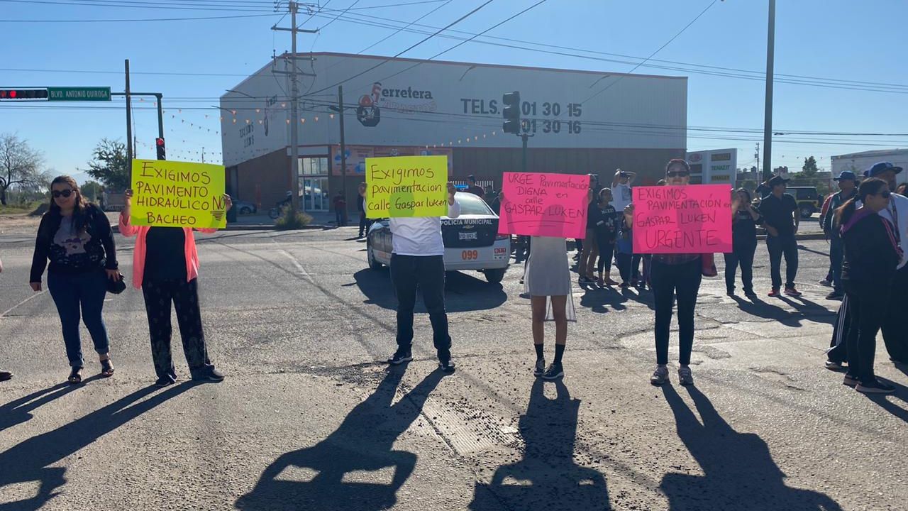 Vecinos del norponiente de Hermosillo solicitan pavimentación de calles