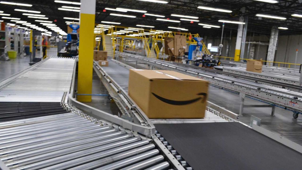 Amazon aumenta sus ventas gracias al coronavirus; ofrecerá 100 mil empleos