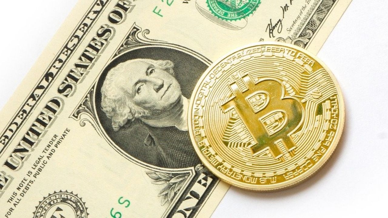 Los cajeros automáticos de bitcoin pisan fuerte en Latinoamérica