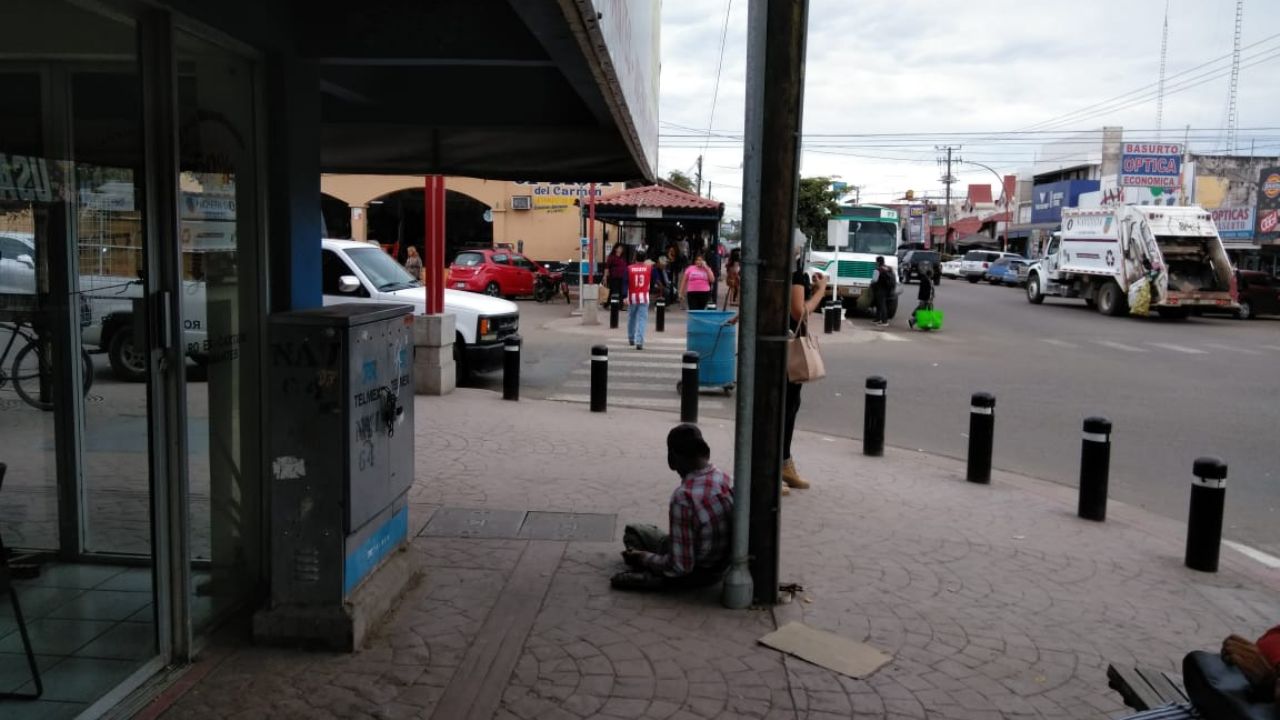 Sector comercial inicia lento en Navojoa por acciones contra el coronavirus