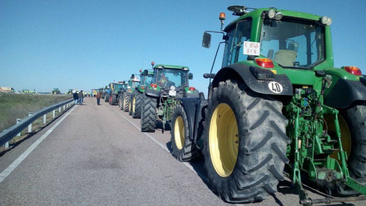 Productores de Sinaloa salen a manifestarse por falta de pagos