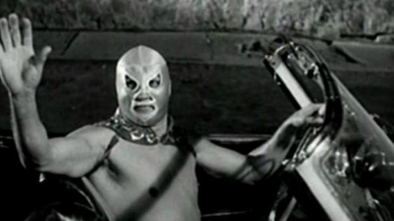 Escalofriante video: Captan a la figura de cera del Santo mientras se mueve