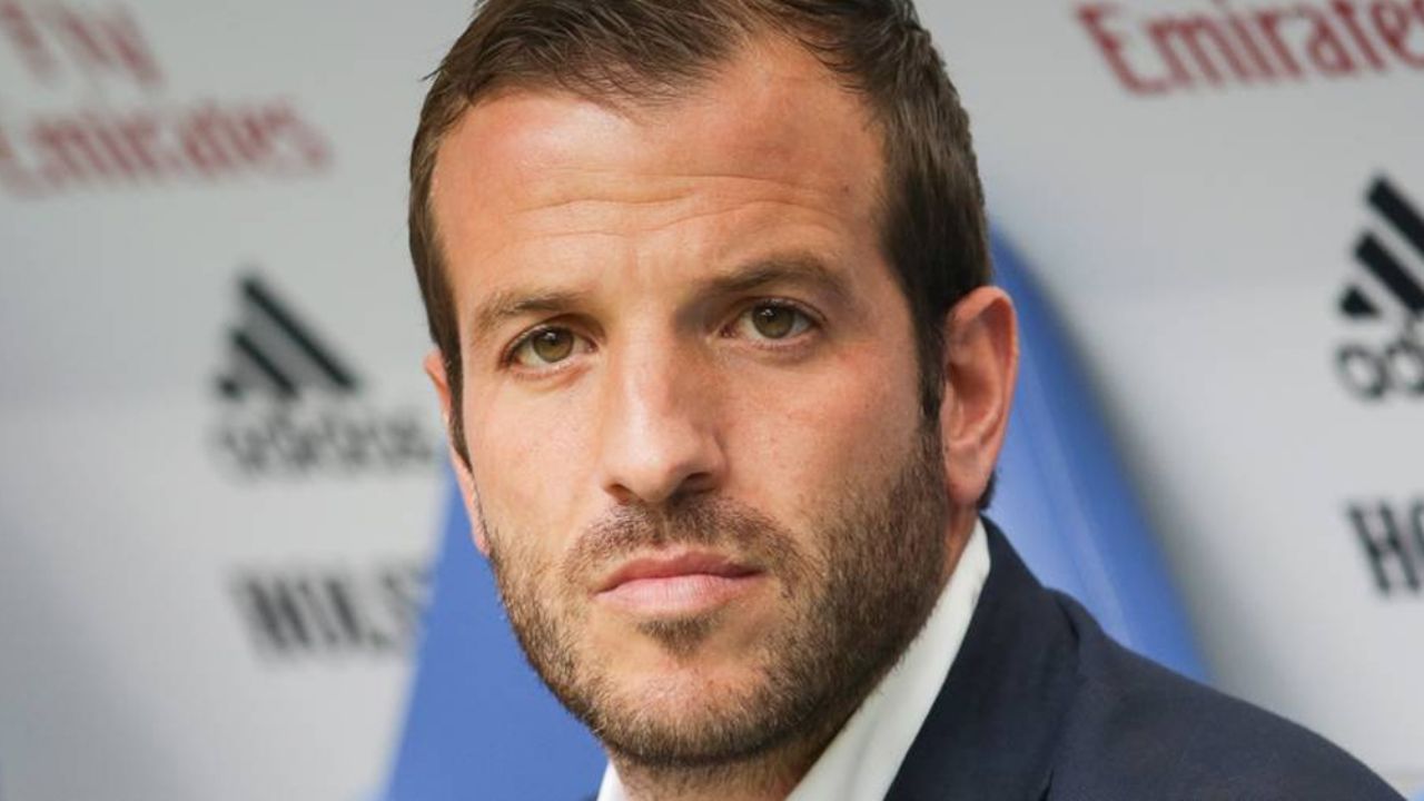 Exatleta del Real Madrid es criticado al presumir lujos durante cuarentena