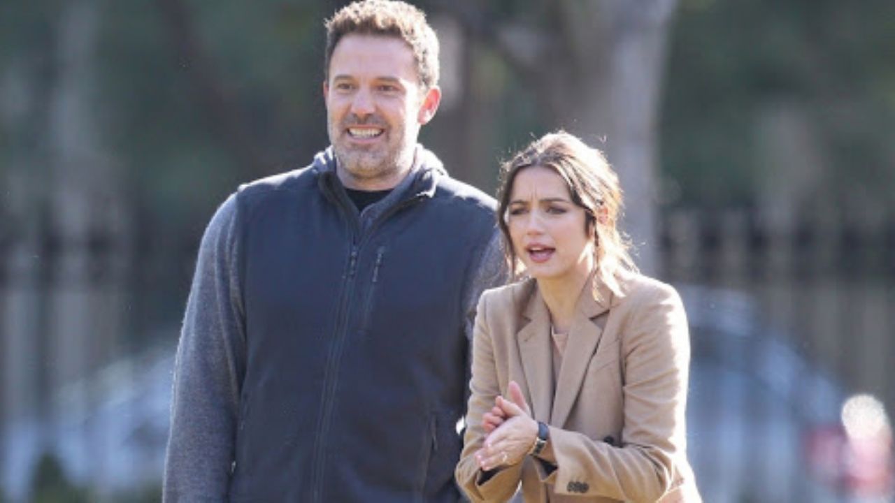 Ana de Armas presume las fotos de su romántica caminata con Ben Affleck