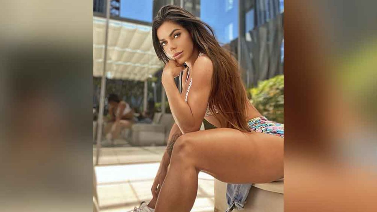 Suzy Cortez subasta sus jersey del Barcelona para afectados del Covid-19