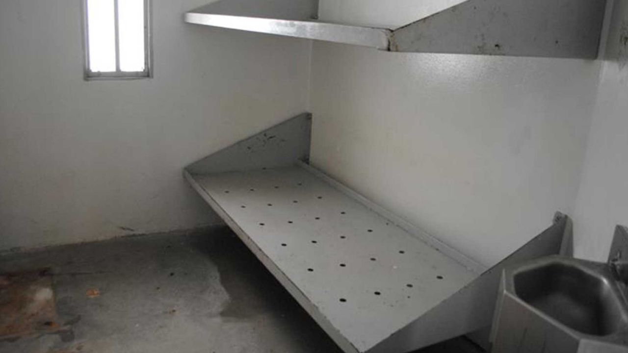 Florida libera a 164 reos por temor a que propaguen el coronavirus