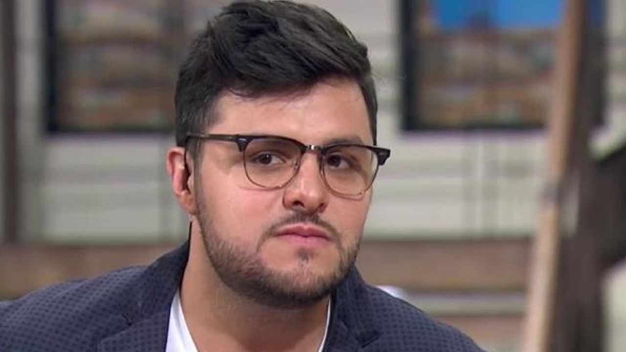 ¿A la cárcel? Famoso conductor de Televisa es sorprendido por la policía ¡en pleno acto!