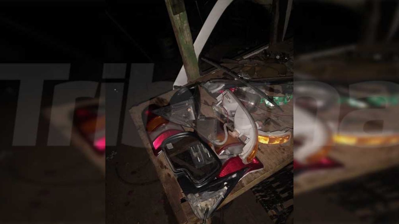 Detienen a dos delincuentes que desmantelaban una camioneta