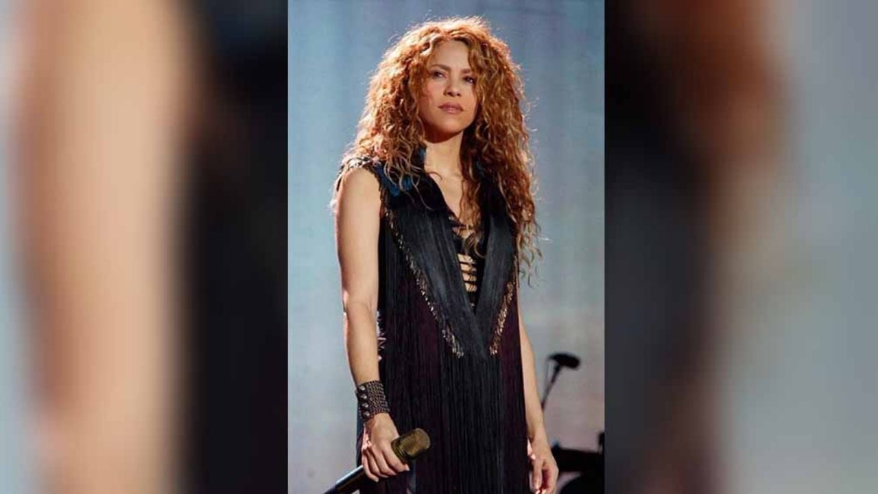 “El virus es muy rápido, los líderes muy lentos”: Shakira urge a quedarse en casa